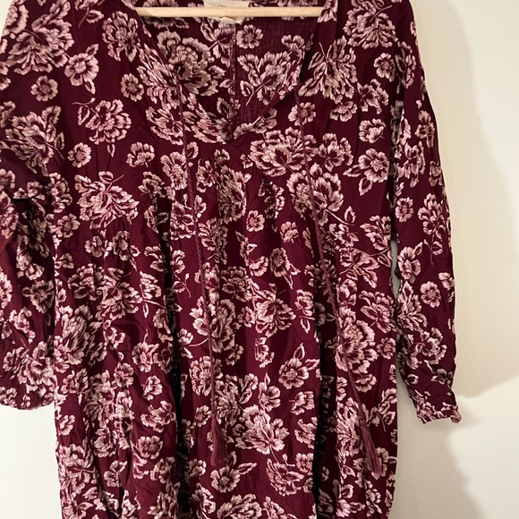 Love Floral Top size Small - Picture 2 of 4